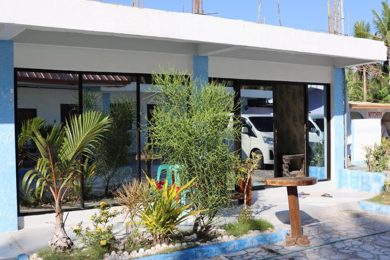 Belle'S Beach Resort Bolinao Bagian luar foto