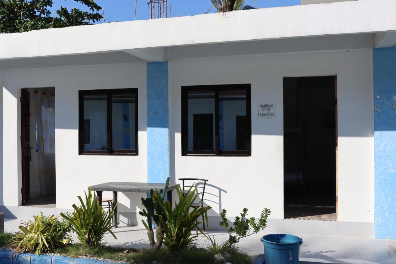 Belle'S Beach Resort Bolinao Bagian luar foto
