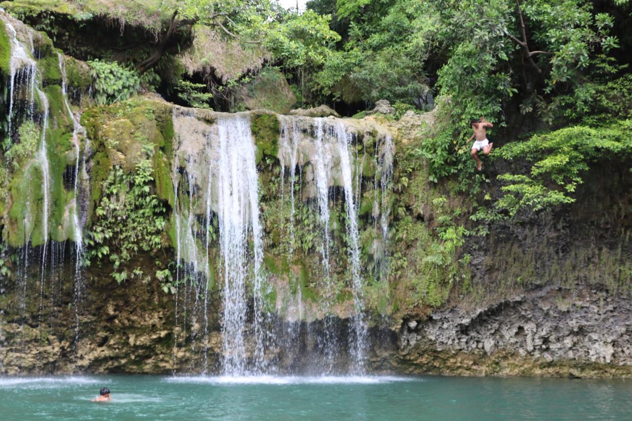 Belle'S Beach Resort Bolinao Bagian luar foto